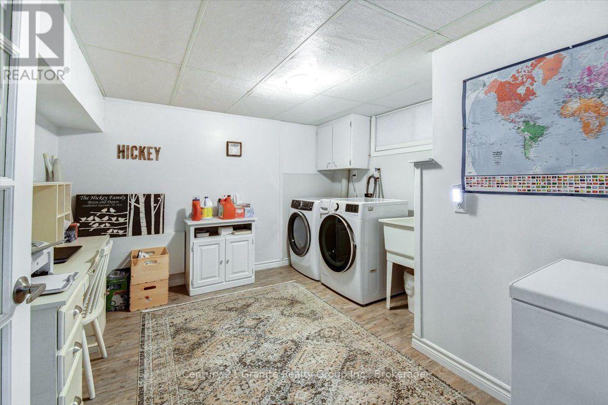 5 FOREST HILL ROAD - Image 34