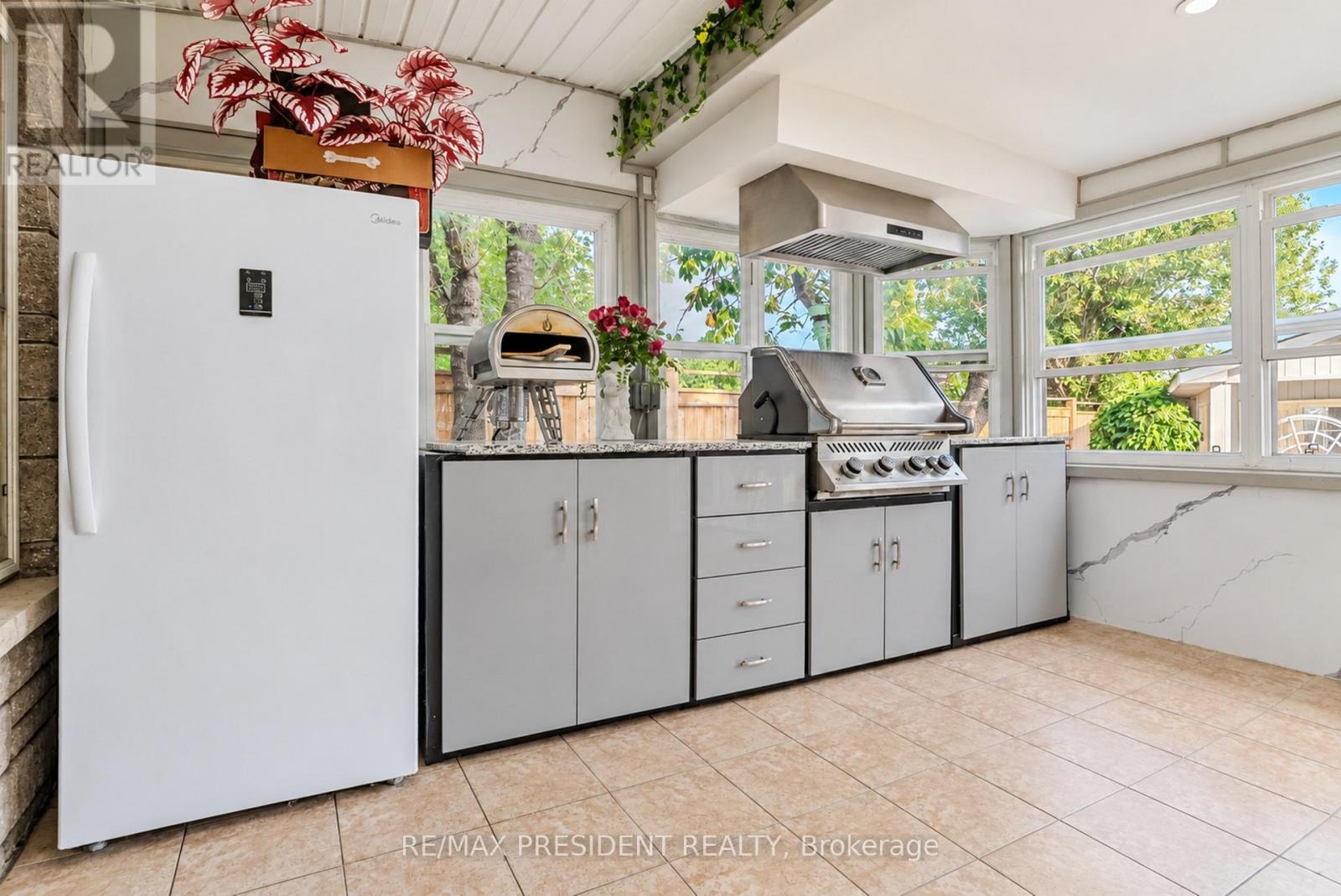 9 ASTER COURT - 45