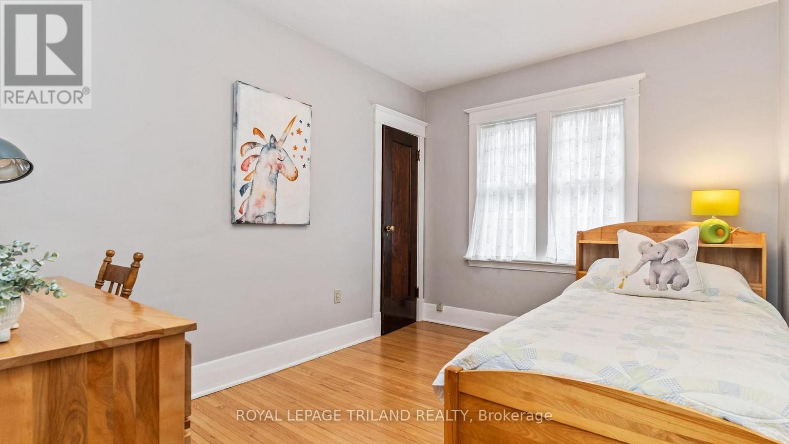 964 MAITLAND STREET - 23