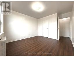 402 - 1490 Eglinton Avenue W, Toronto, ON M6E2G5 Photo 10