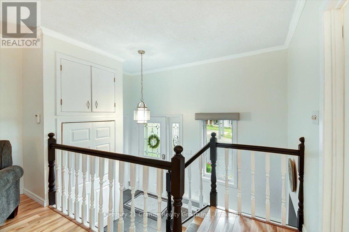 5 FOREST HILL ROAD - Image 4