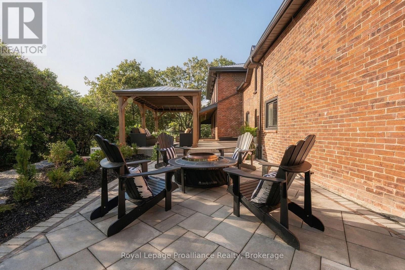 348 MASSASAUGA ROAD - 40