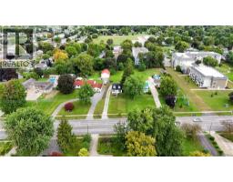 974 London Road, Sarnia, ON N7S1N7 Photo 31
