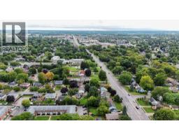 974 London Road, Sarnia, ON N7S1N7 Photo 35