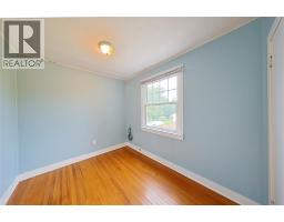 Primary Bedroom - 974 London Road, Sarnia, ON N7S1N7 Photo 8