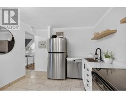 Bathroom - 209 Sherway Drive, Ottawa, ON K2J2B3 Photo 8