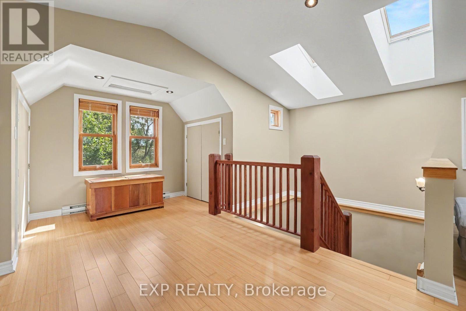 385 TEMPLETON STREET photo 59