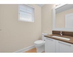 12955 15a Avenue, Surrey, BC V4A0B7 Photo 10