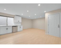12955 15a Avenue, Surrey, BC V4A0B7 Photo 19