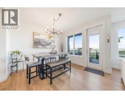 5pc Bathroom - 92 Walcrest View Se, Calgary, AB T2X4G3 Photo 9