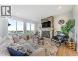 5pc Bathroom - 92 Walcrest View Se, Calgary, AB T2X4G3 Photo 8