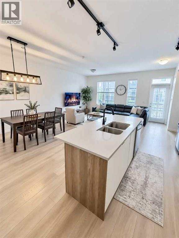 Property for sale at 176 Walgrove Common SE
