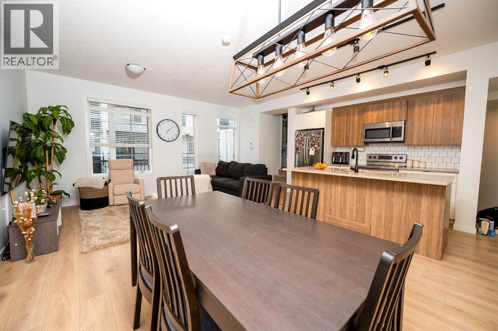 176 Walgrove Common SE - photo 2