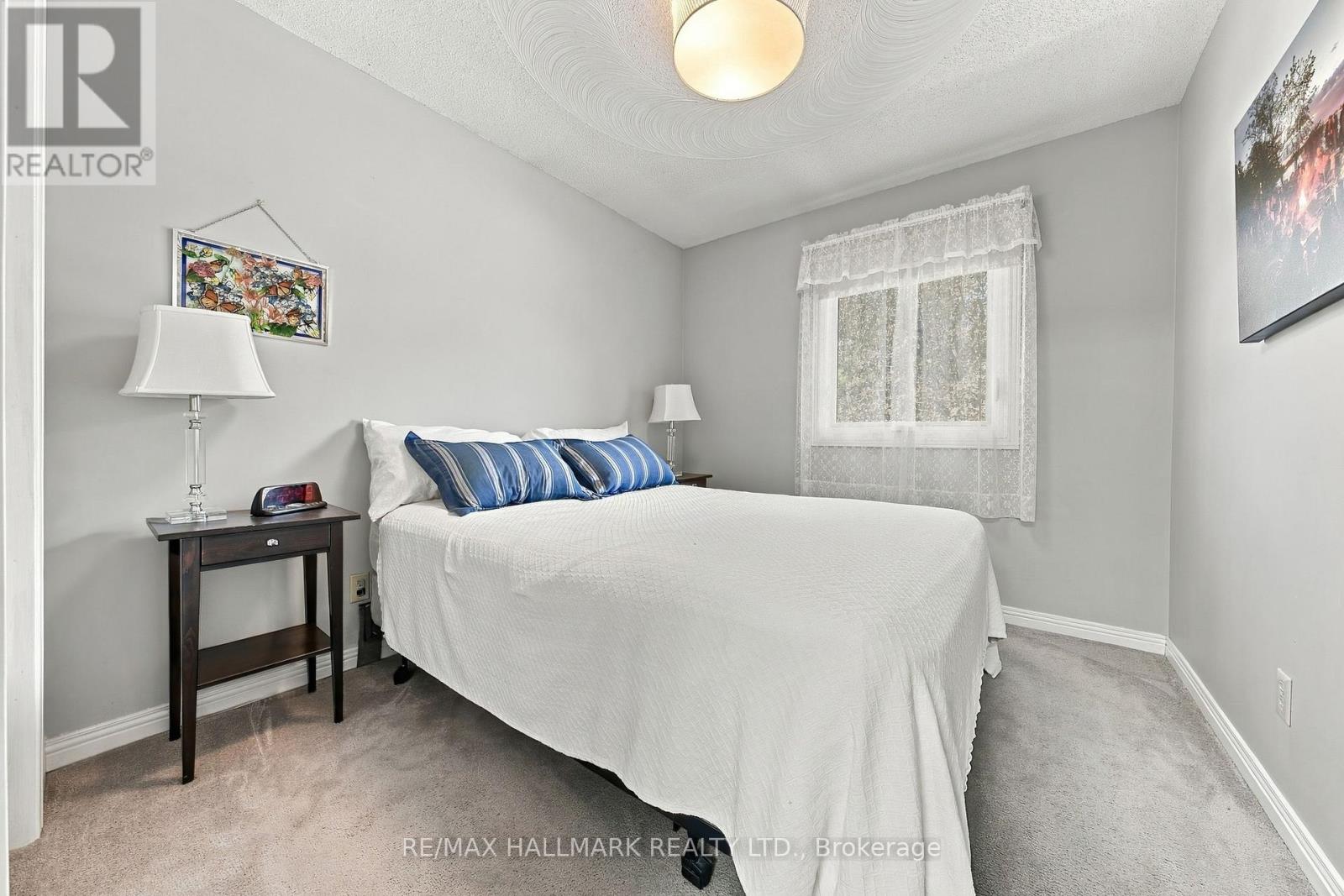 427 MELANIE CRESCENT - Image 27