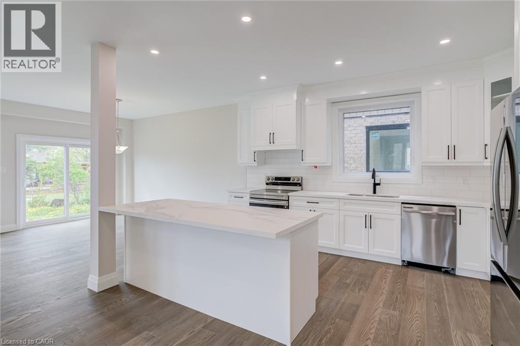 39 NORWICH Road, Stoney Creek — photo 6