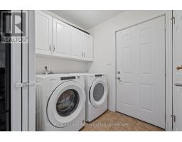 Primary Bedroom - 401 Carling Terrace, North Huron, ON N0G2W0 Photo 14