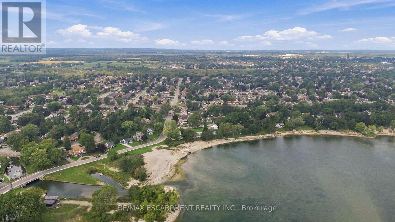 39 ROSEMOUNT AVENUE - Image 47