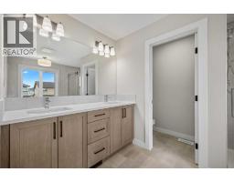 116 Quartz Crescent, Cochrane, AB T4C3G2 Photo 25