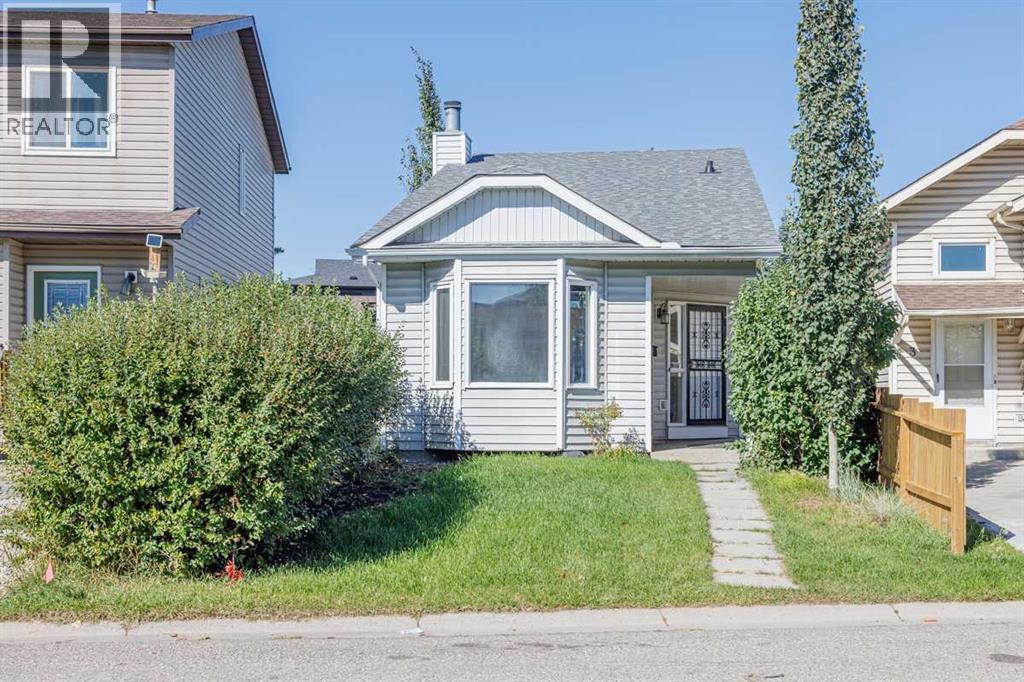 Property for sale at 5 Erin Grove Place SE