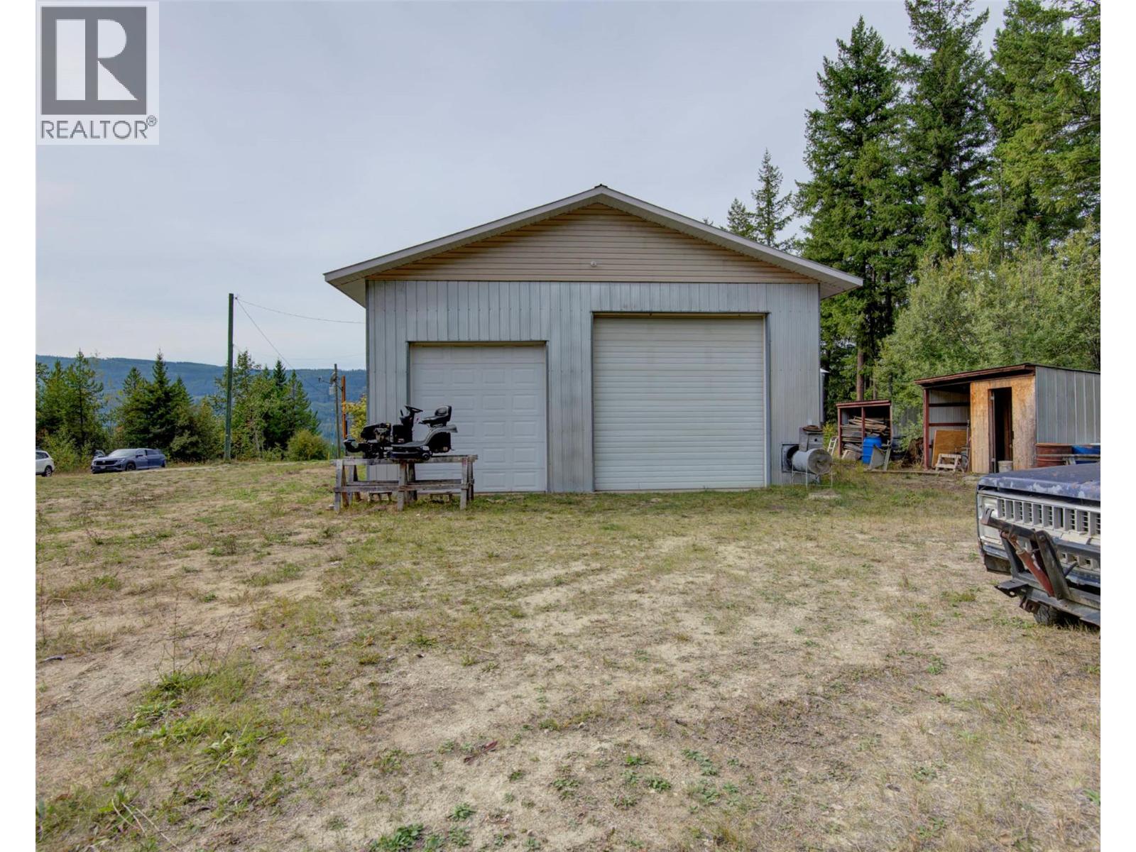  1311 Mallory Road, Enderby