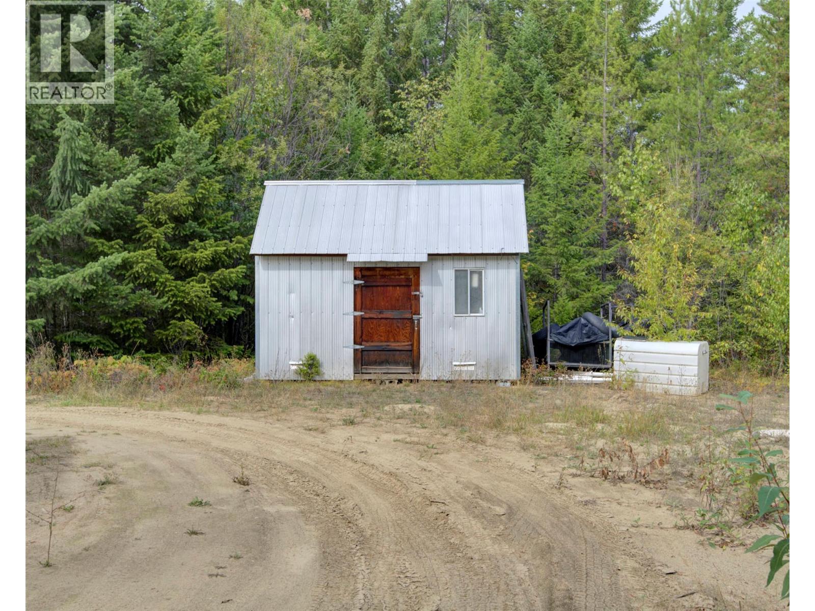  1311 Mallory Road, Enderby
