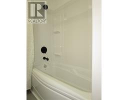 30 Johnsons Avenue thumbnail 25