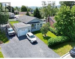 30 Johnsons Avenue thumbnail 2