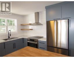 30 Johnsons Avenue thumbnail 12