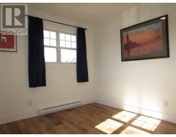 30 Johnsons Avenue thumbnail 18