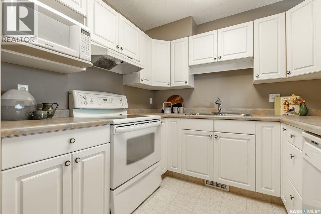 5 102 WILLOW STREET, Saskatoon — photo 11