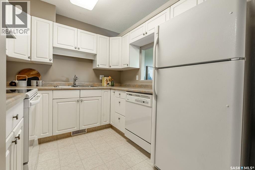 5 102 WILLOW STREET, Saskatoon — photo 9