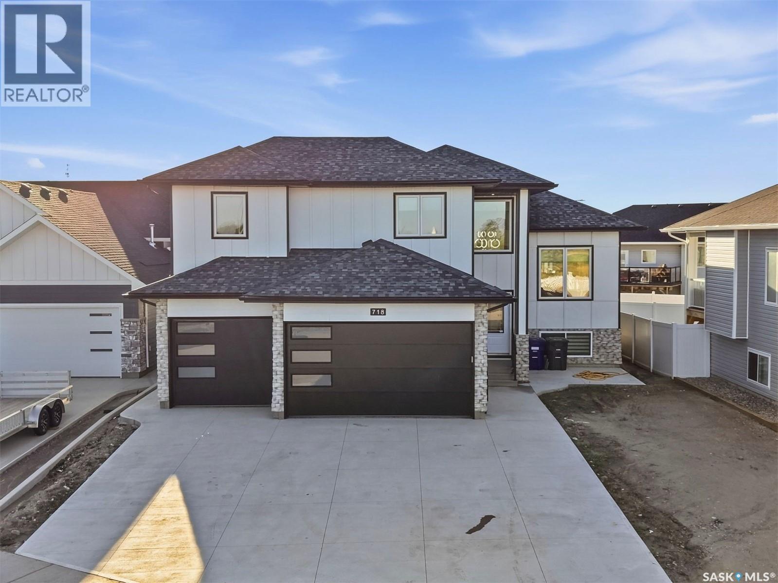 718 Weir CRESCENT, Warman — photo 2