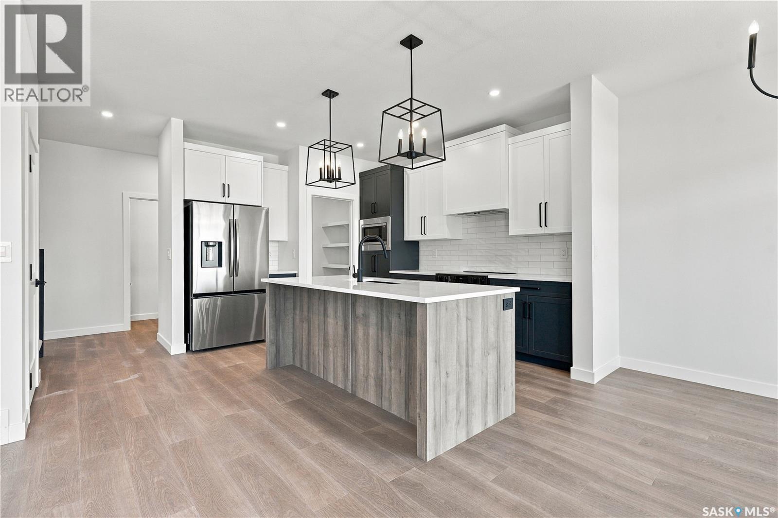 251 Doran WAY - 7