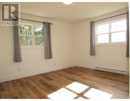 30 Johnsons Avenue thumbnail 15