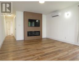 30 Johnsons Avenue thumbnail 3