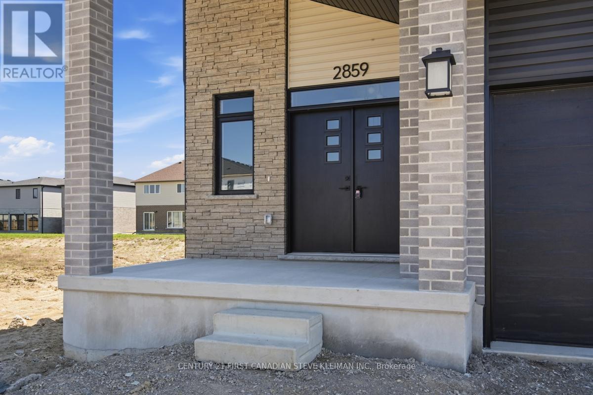 2859 BUROAK DRIVE, London North (North S) — photo 2