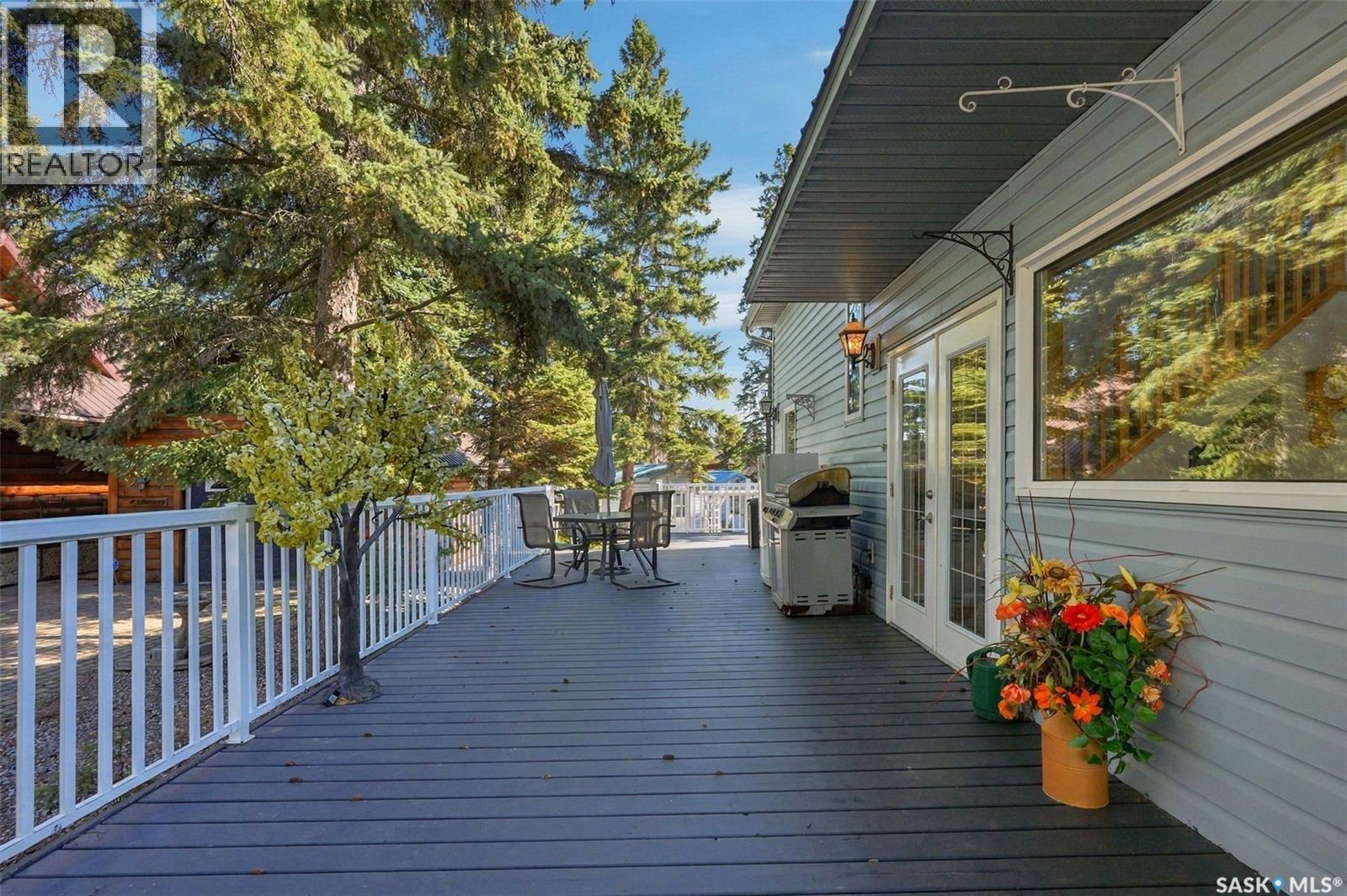 8 Lakeview DRIVE - 41
