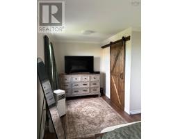 256 Douglas Street, New Waterford, NS B1H4E9 Photo 27