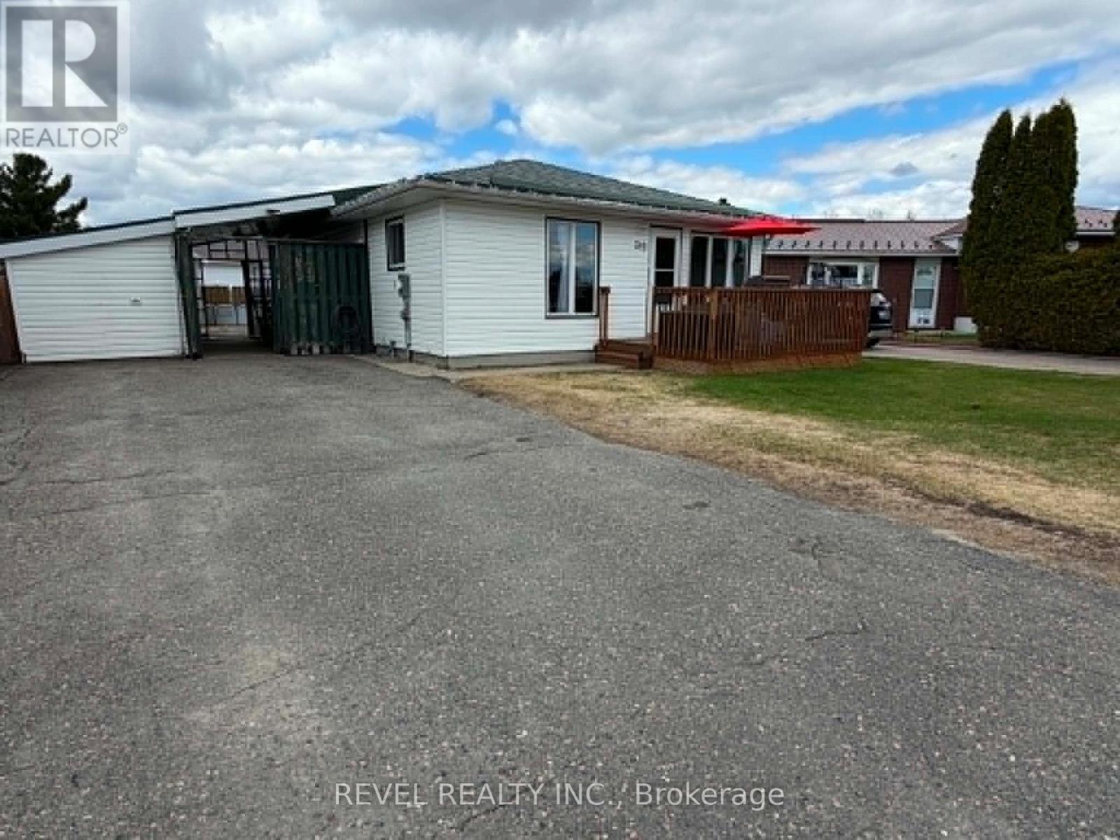 315 FRONTENAC CRESCENT, Timmins (MTJ - Main Area) — photo 2