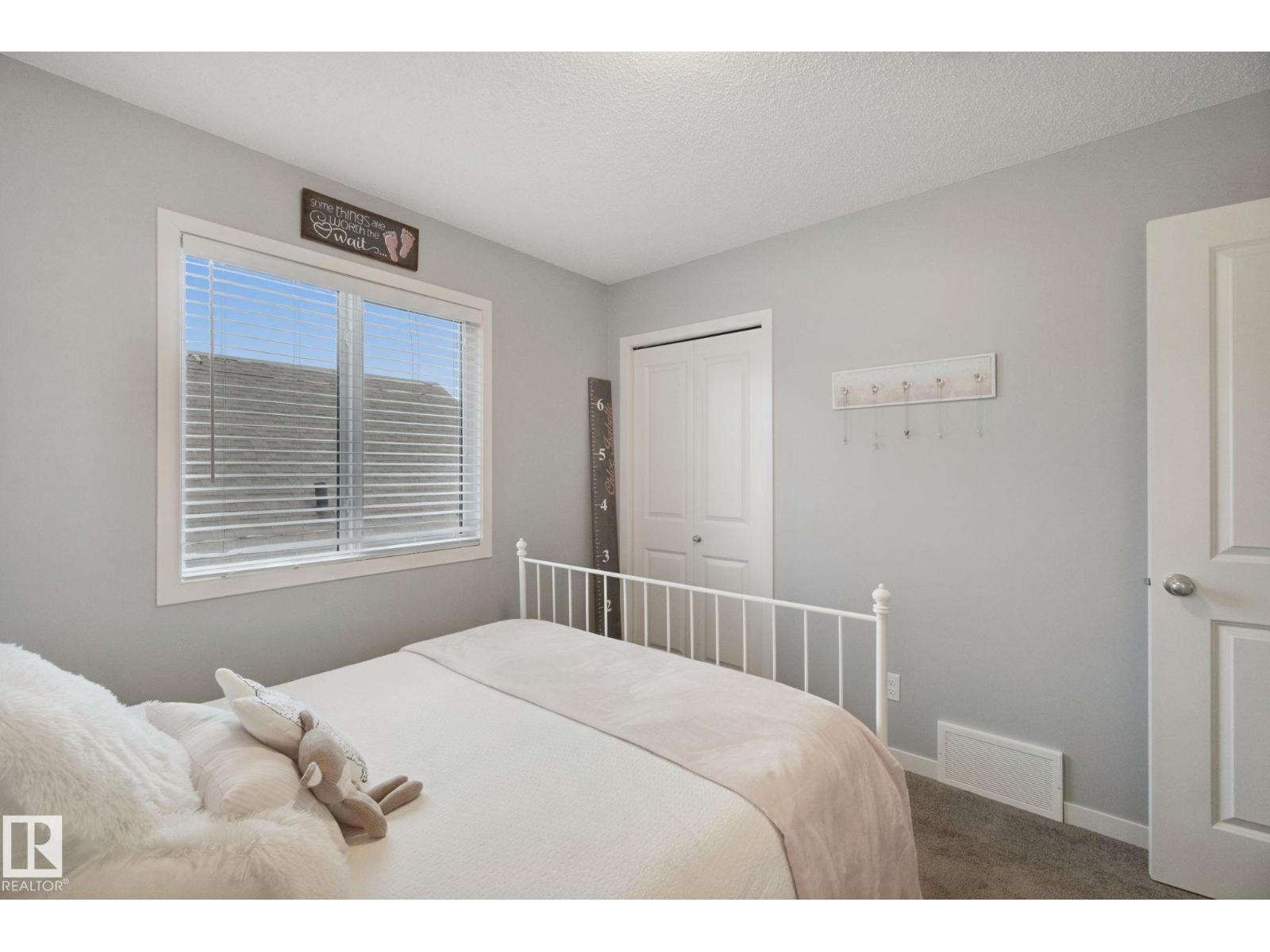1734 WESTERRA LO - Image 32