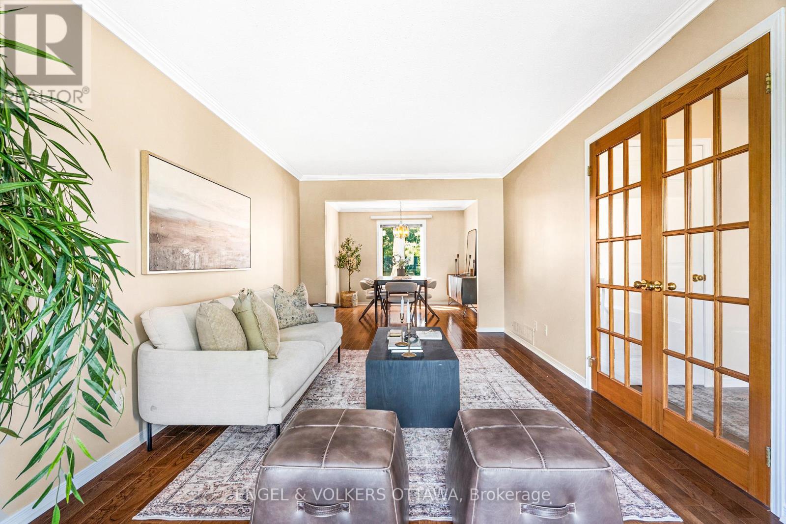 6 FOREST HEIGHTS AVENUE - 12