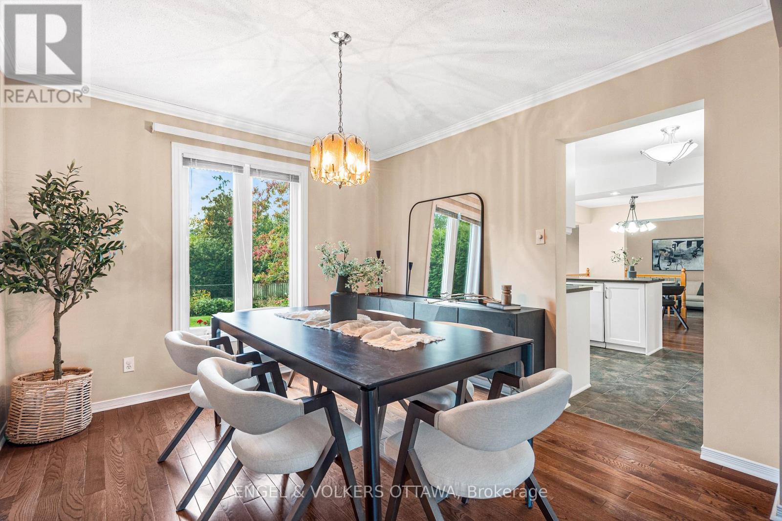 6 FOREST HEIGHTS AVENUE photo 14