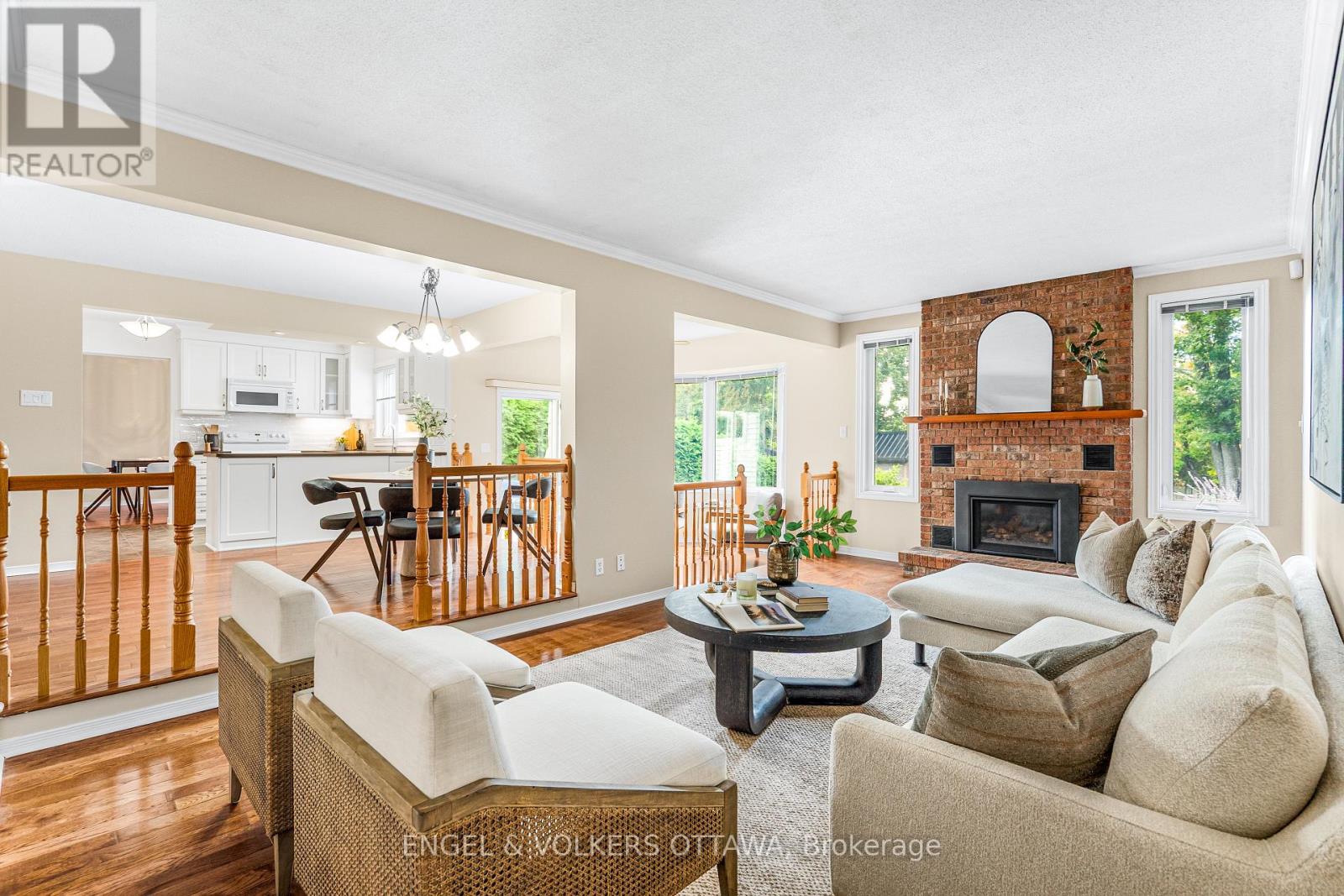 6 FOREST HEIGHTS AVENUE photo 23