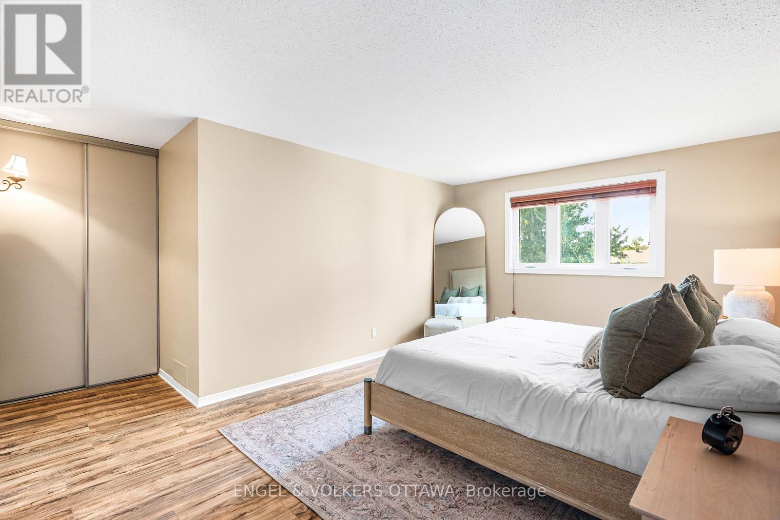 6 FOREST HEIGHTS AVENUE photo 29