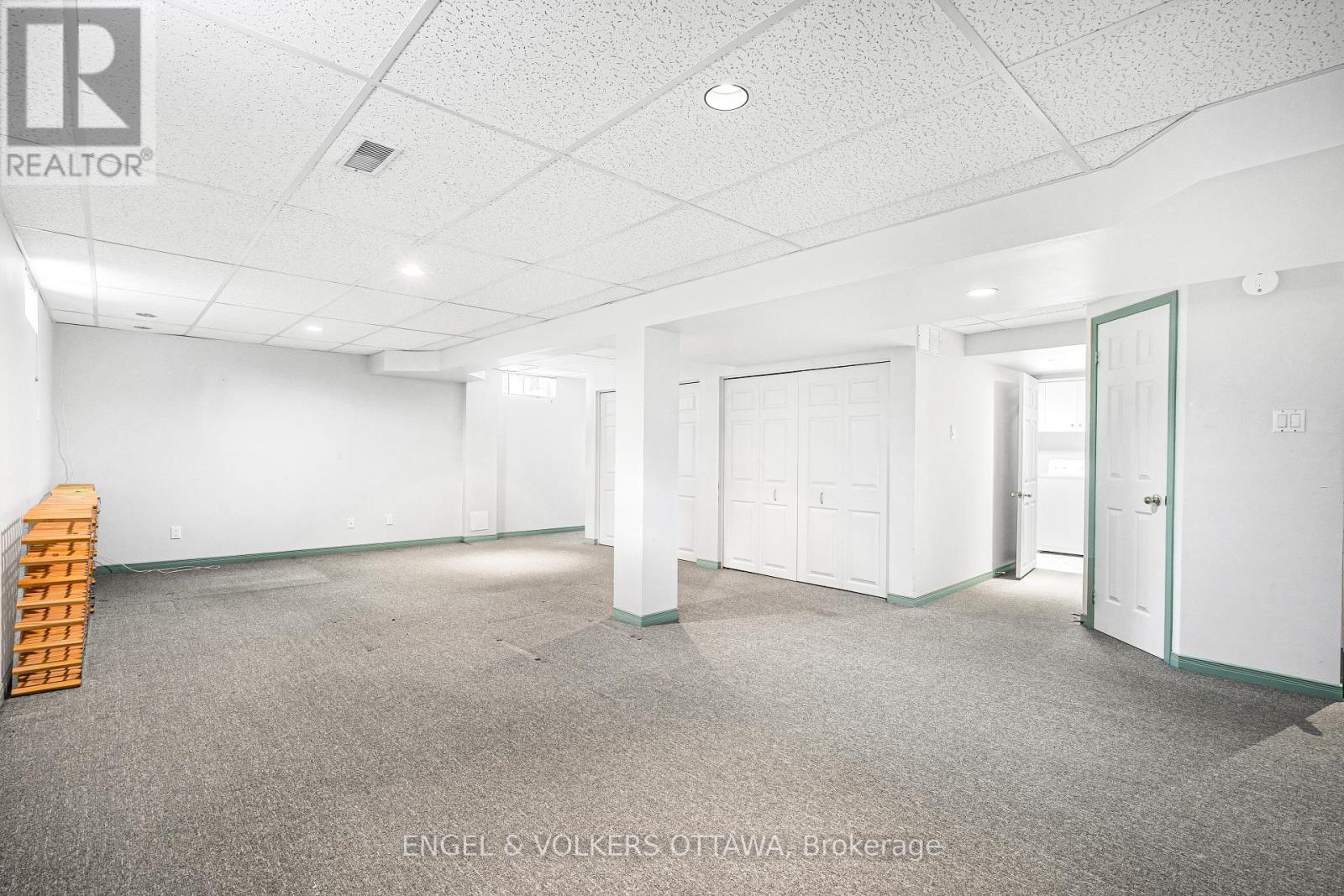 6 FOREST HEIGHTS AVENUE photo 42