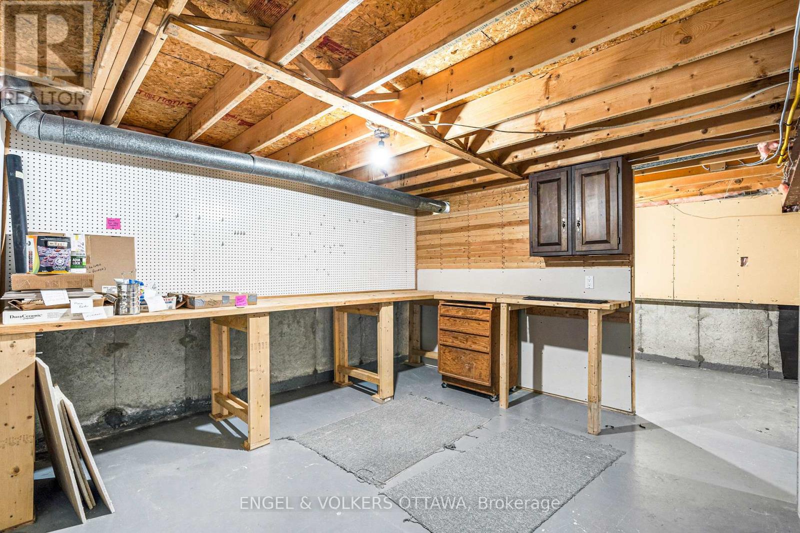 6 FOREST HEIGHTS AVENUE - 44