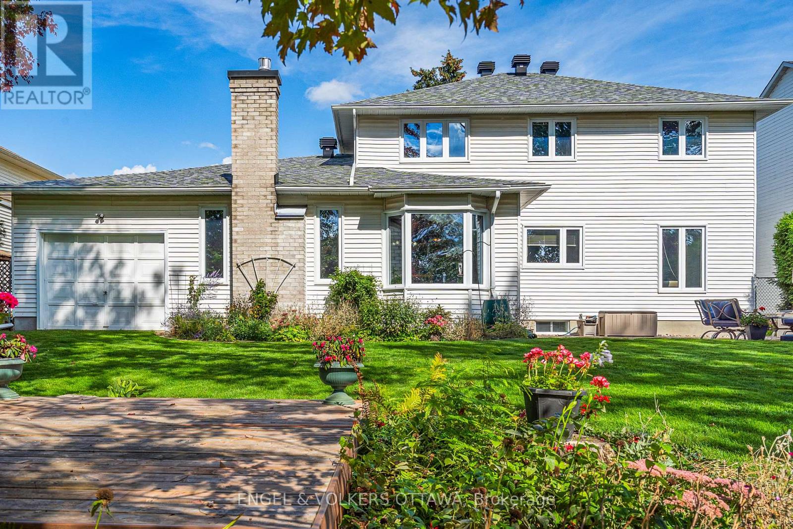 6 FOREST HEIGHTS AVENUE photo 46