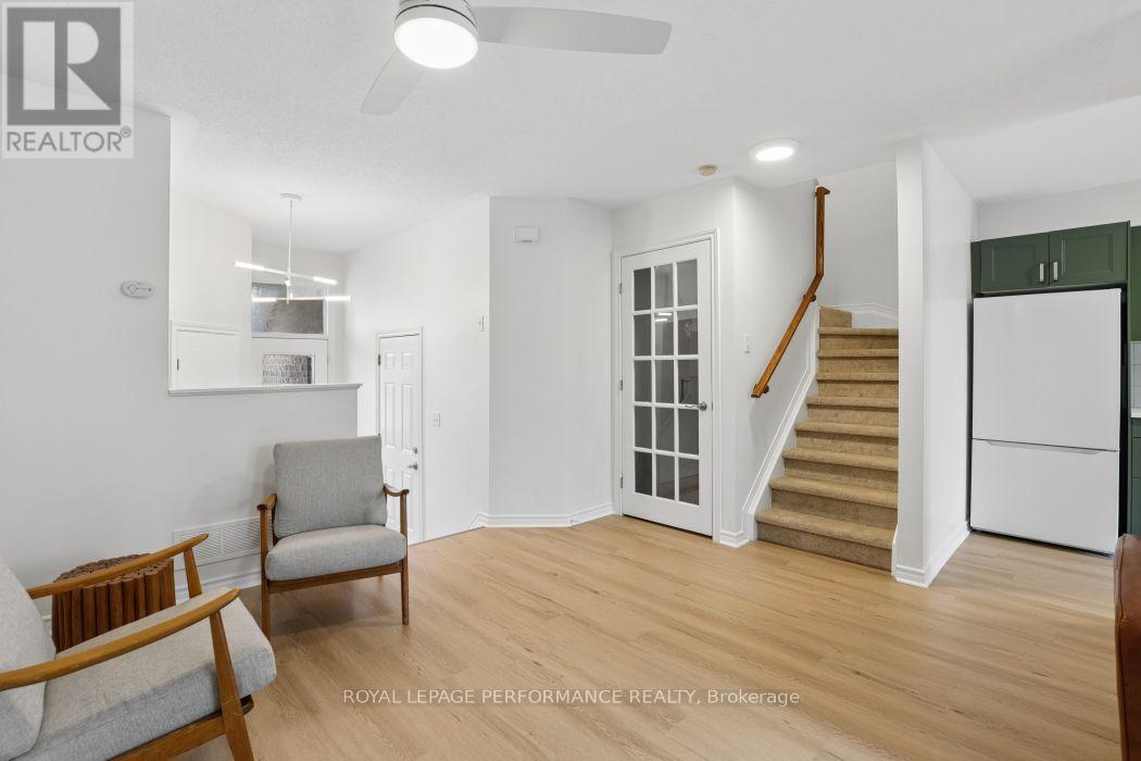 1887 HENNESSY CRESCENT, Ottawa — photo 10