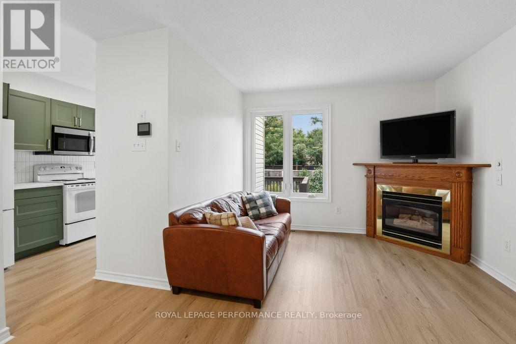 1887 HENNESSY CRESCENT, Ottawa — photo 9