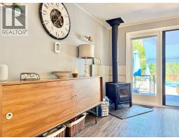 825 Central Avenue, Grand Forks, BC V0H1H0 Photo 17